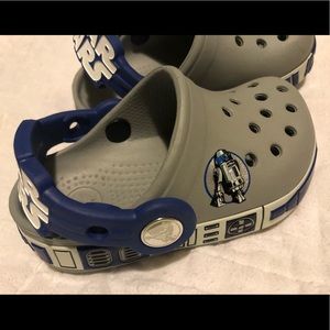 Star Wars R2D2 Crocs